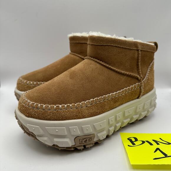 UGG VENTURE DAZE MEN'S 6 WOMEN'S 7 ULTRA MINI CHESTNUT BOOTS 1158200 - Picture 1 of 6